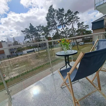 아파트 Bursztynowy Apartament Miedzywodzie 미에드지보드지