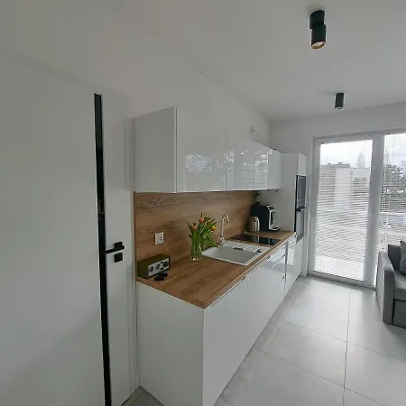 아파트 Bursztynowy Apartament Miedzywodzie 미에드지보드지